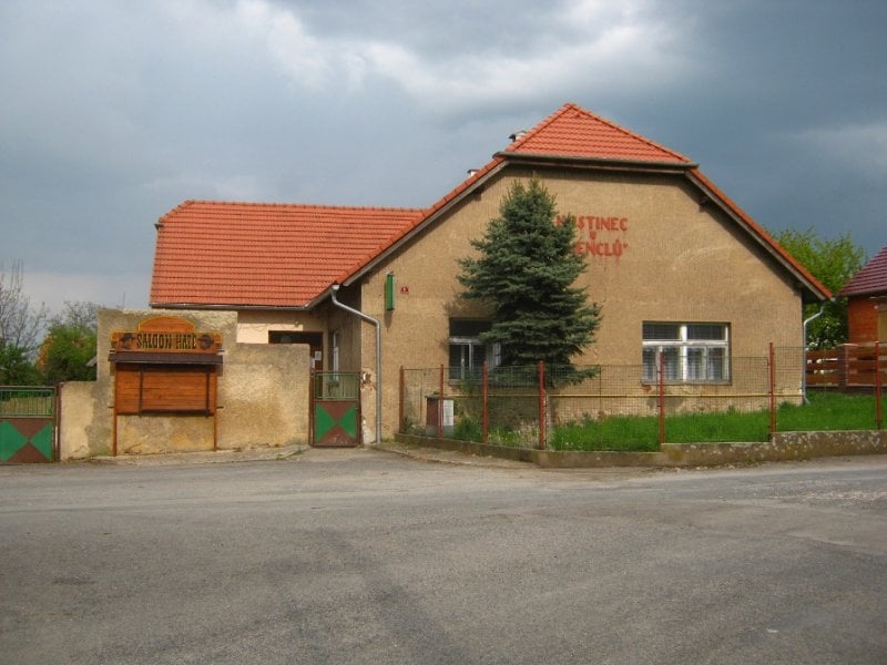 Hostinec